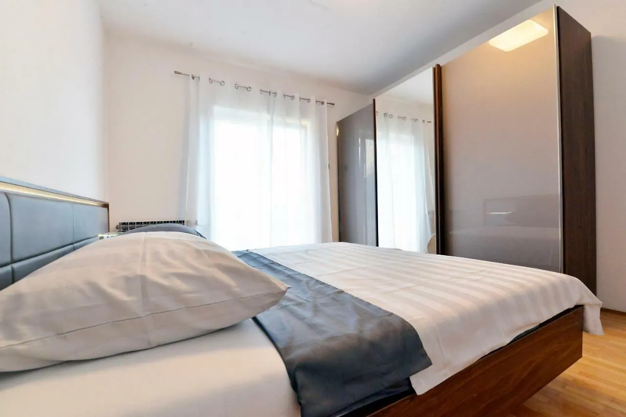 Apartment Apartman Meri Pula