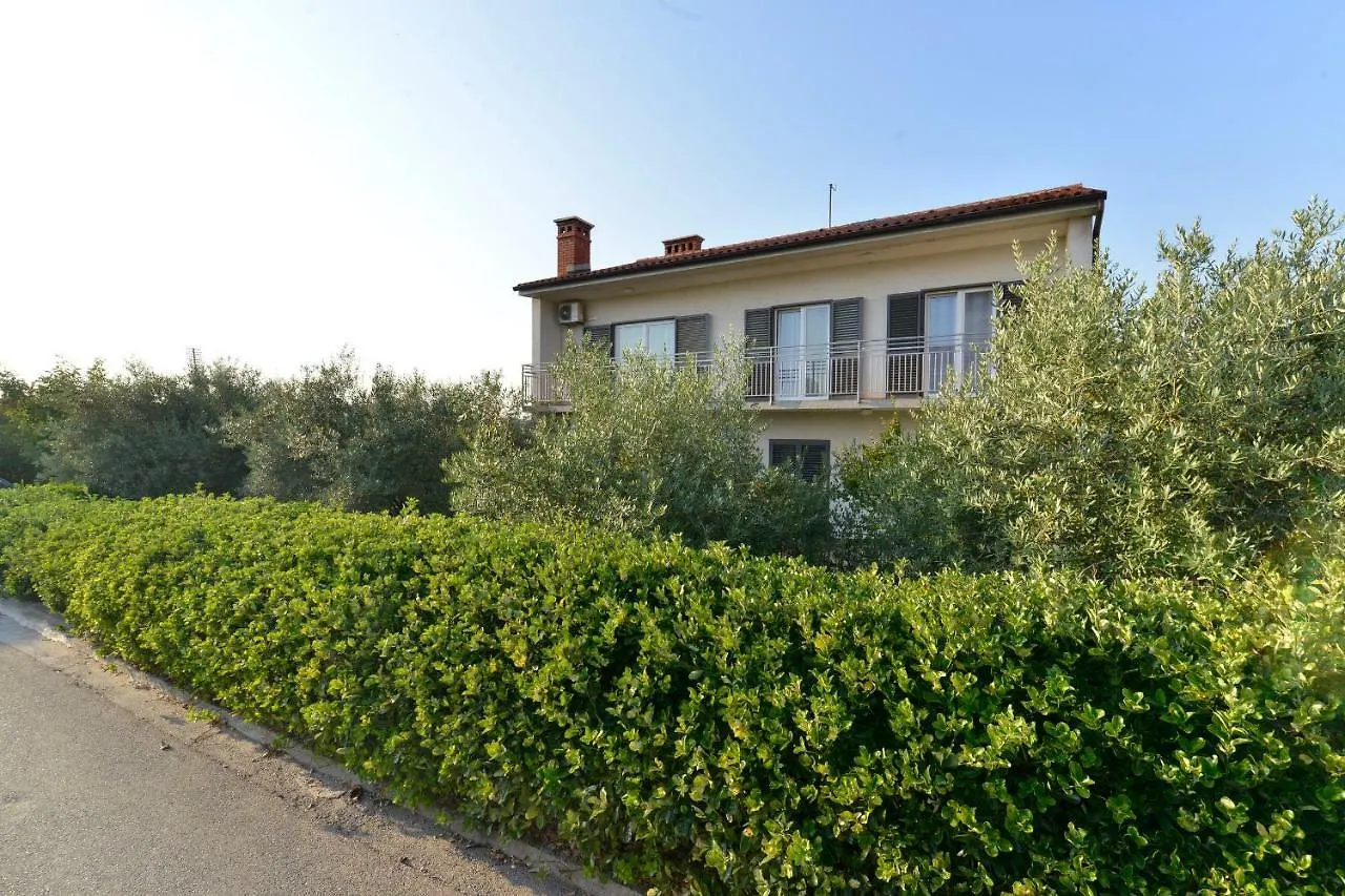 Apartman Meri Pula 0*,  Kroatien